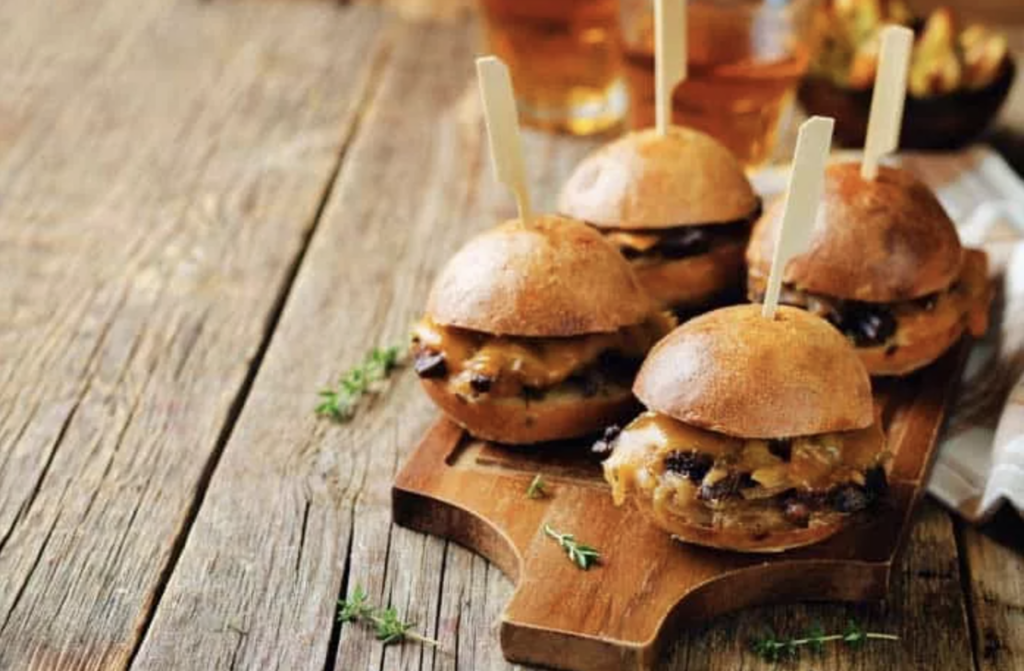 grilled bison sliders, tailgate party recipes, best food recipes, 