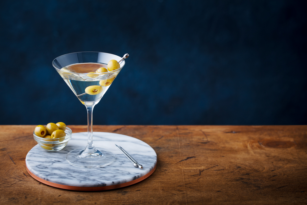 Classic Dry Martini Recipe
