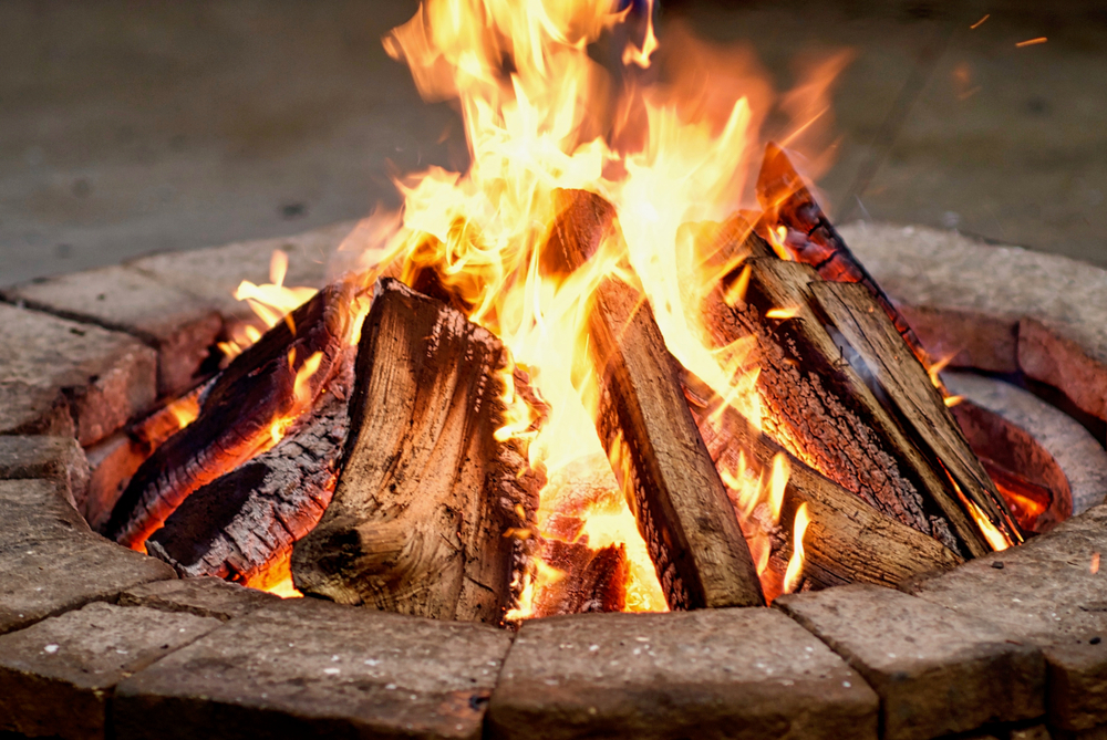 Backyard fire pit